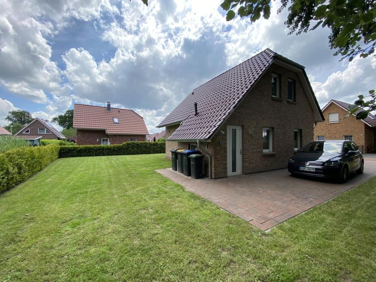 Ferienhaus Ella Am See Aurich Esterno foto